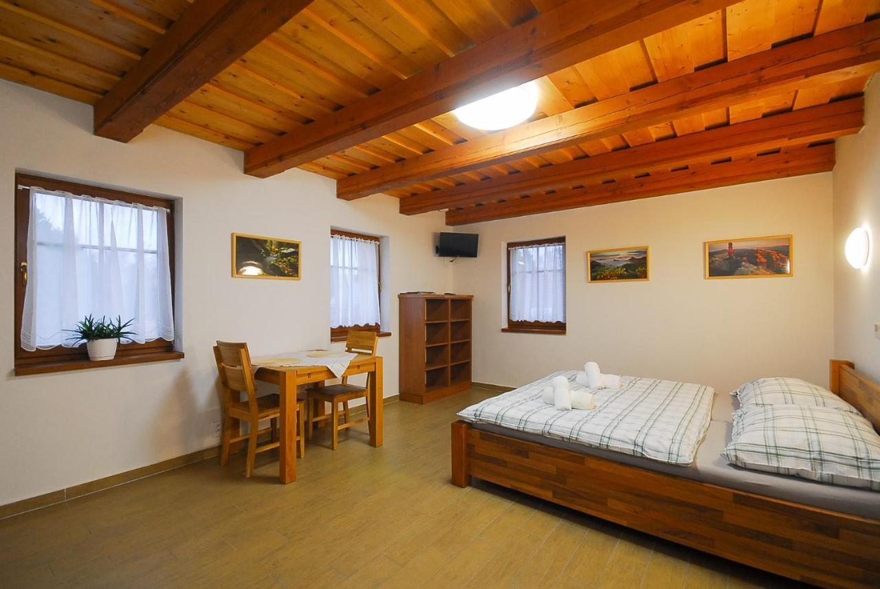 Apartmany Studeny Kunratice  Bagian luar foto