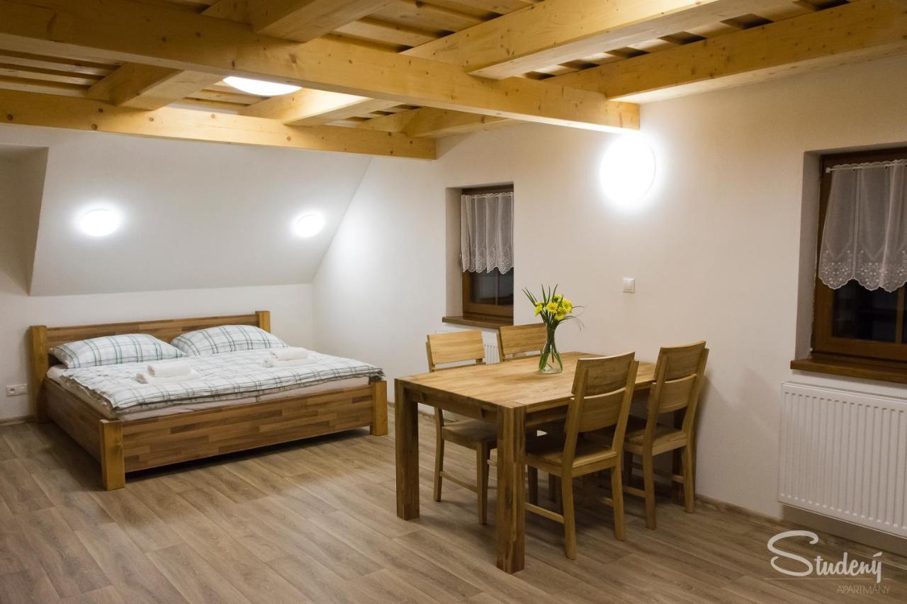 Apartmany Studeny Kunratice  Bagian luar foto